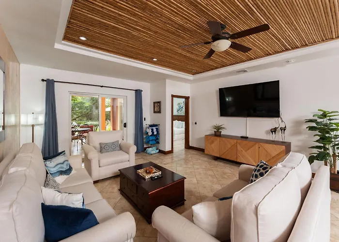 Ferienhaus Amazing Beachfront In Playa Langosta Tamarindo